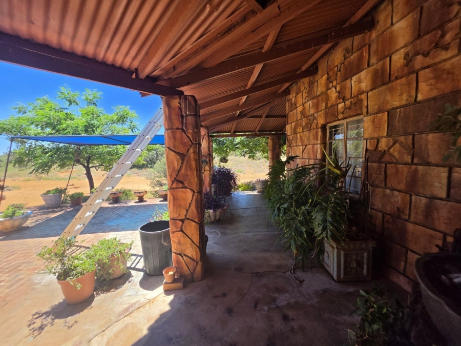 Commercial Property for Sale in Olifantshoek Rural Northern Cape